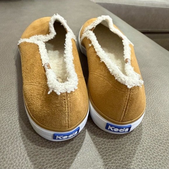 Keds Women Slip-on Sherpa Brown Dream Foam Sneakers Size 8.5 - Picture 3 of 9
